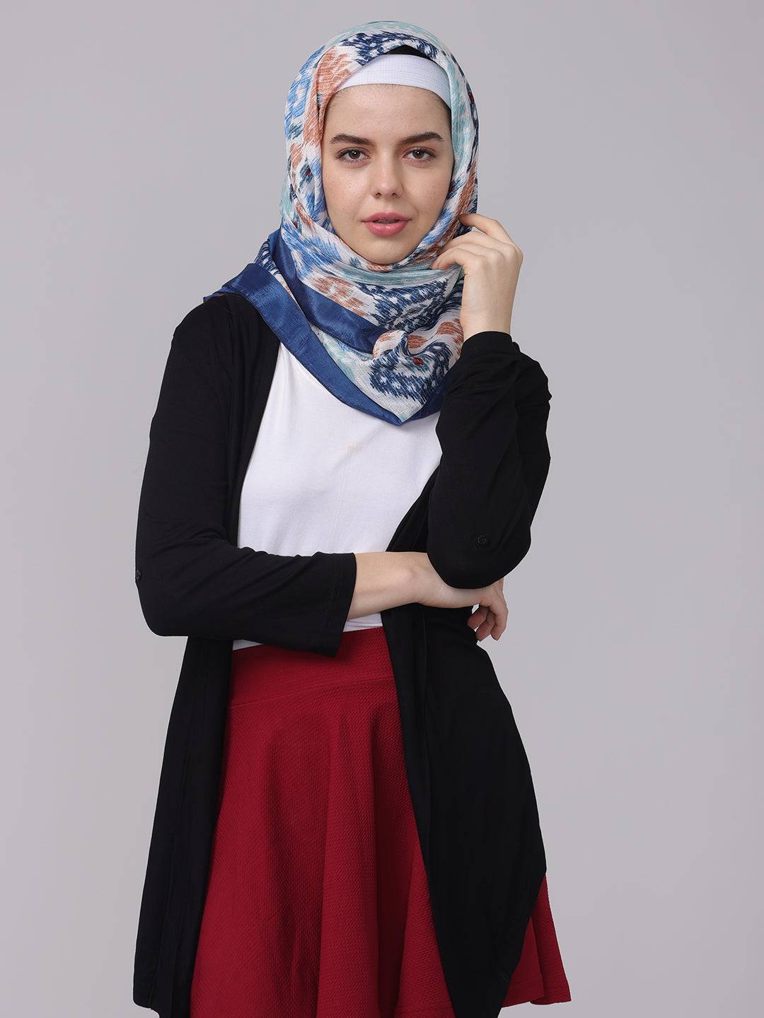 Vibrant Ikkat Patterned Scarf