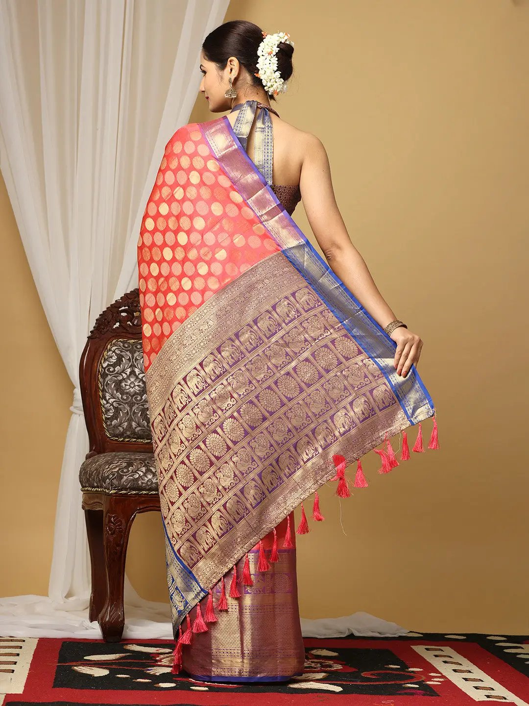 Banarasi Silk Kanchi Pattu With Polka Dots Saree