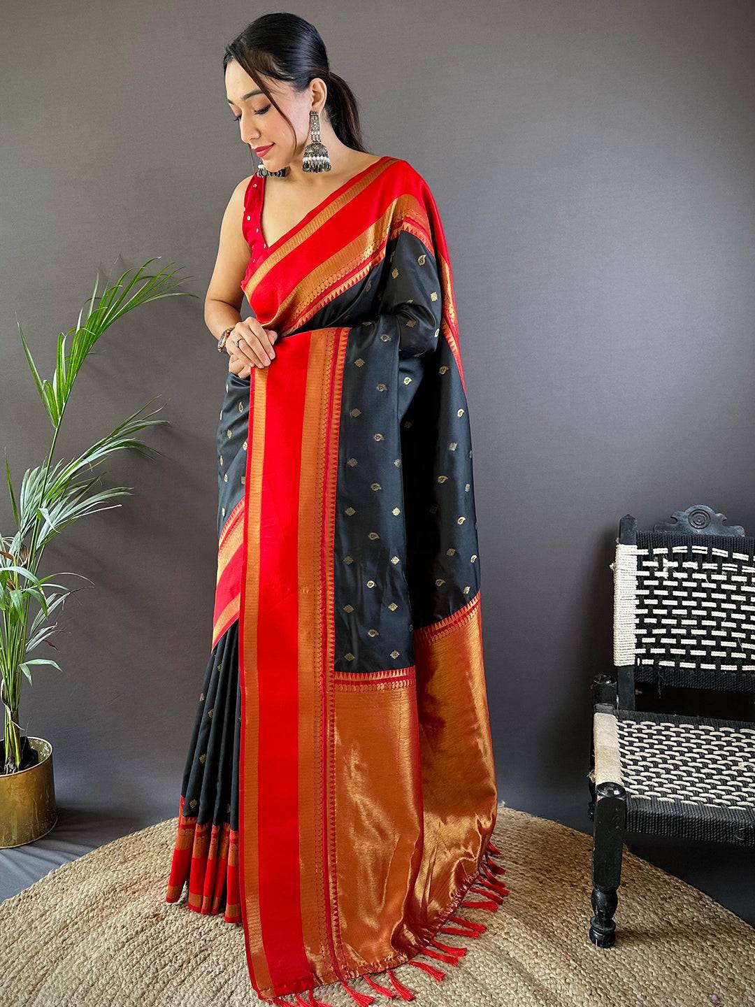 Premium Black Kanchi Rettepetta Sarees