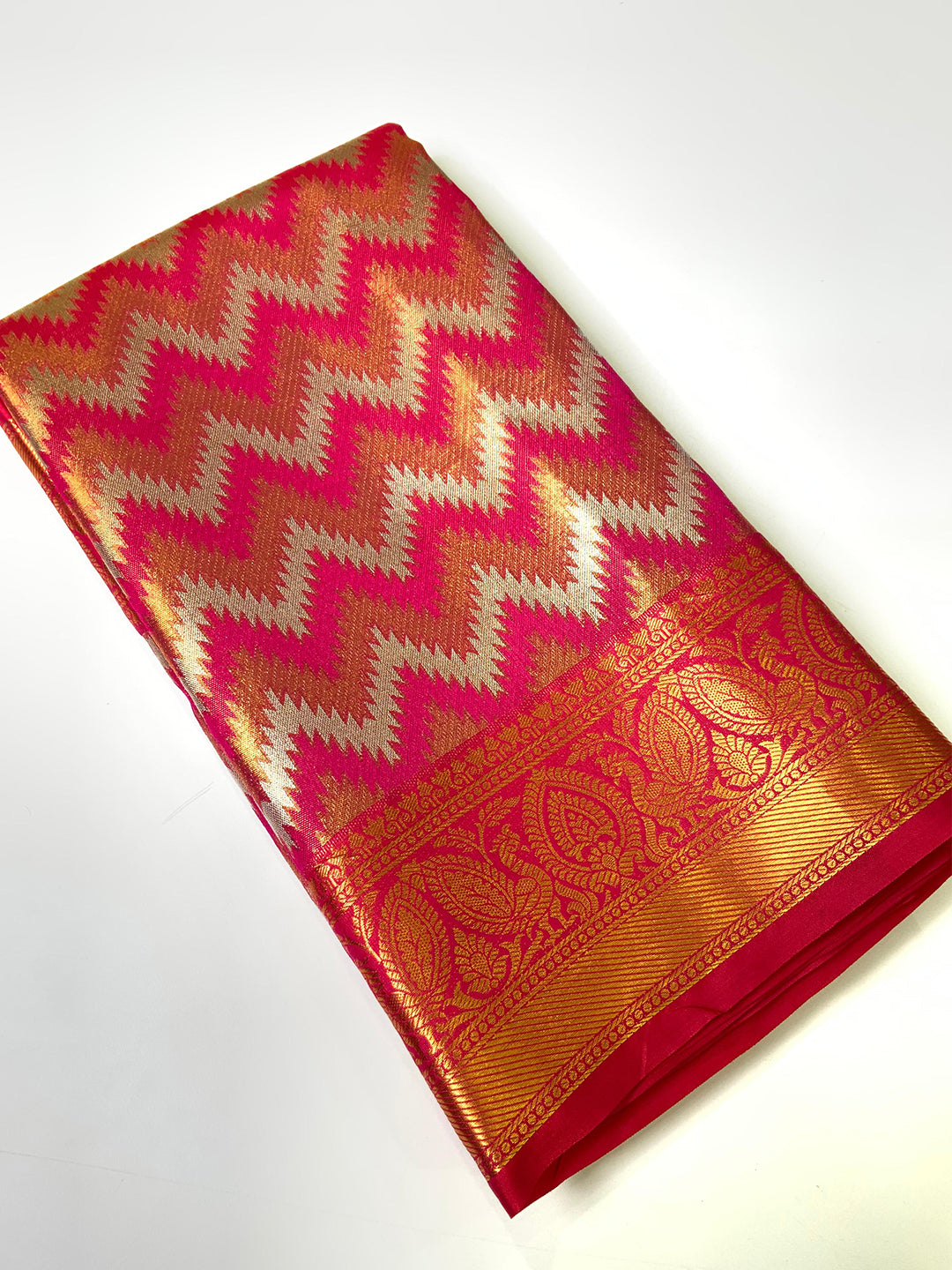 Vibrant Pink Zigzag Chevron Saree