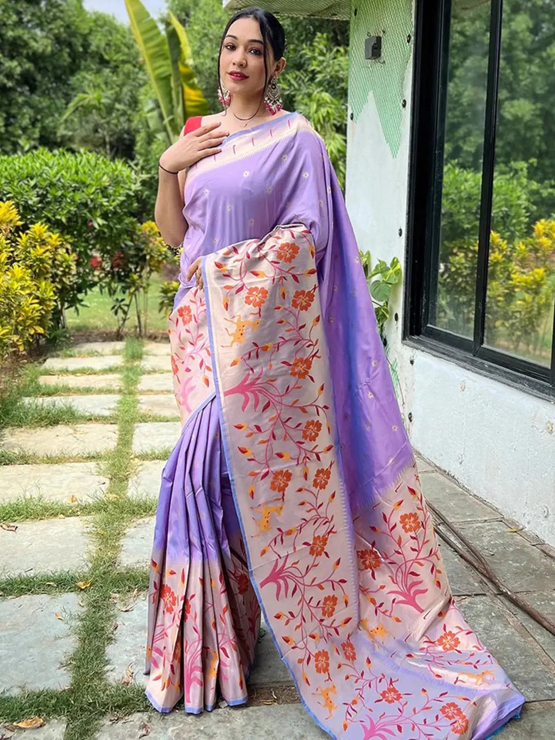 Lavender Paithani saree with big floral border