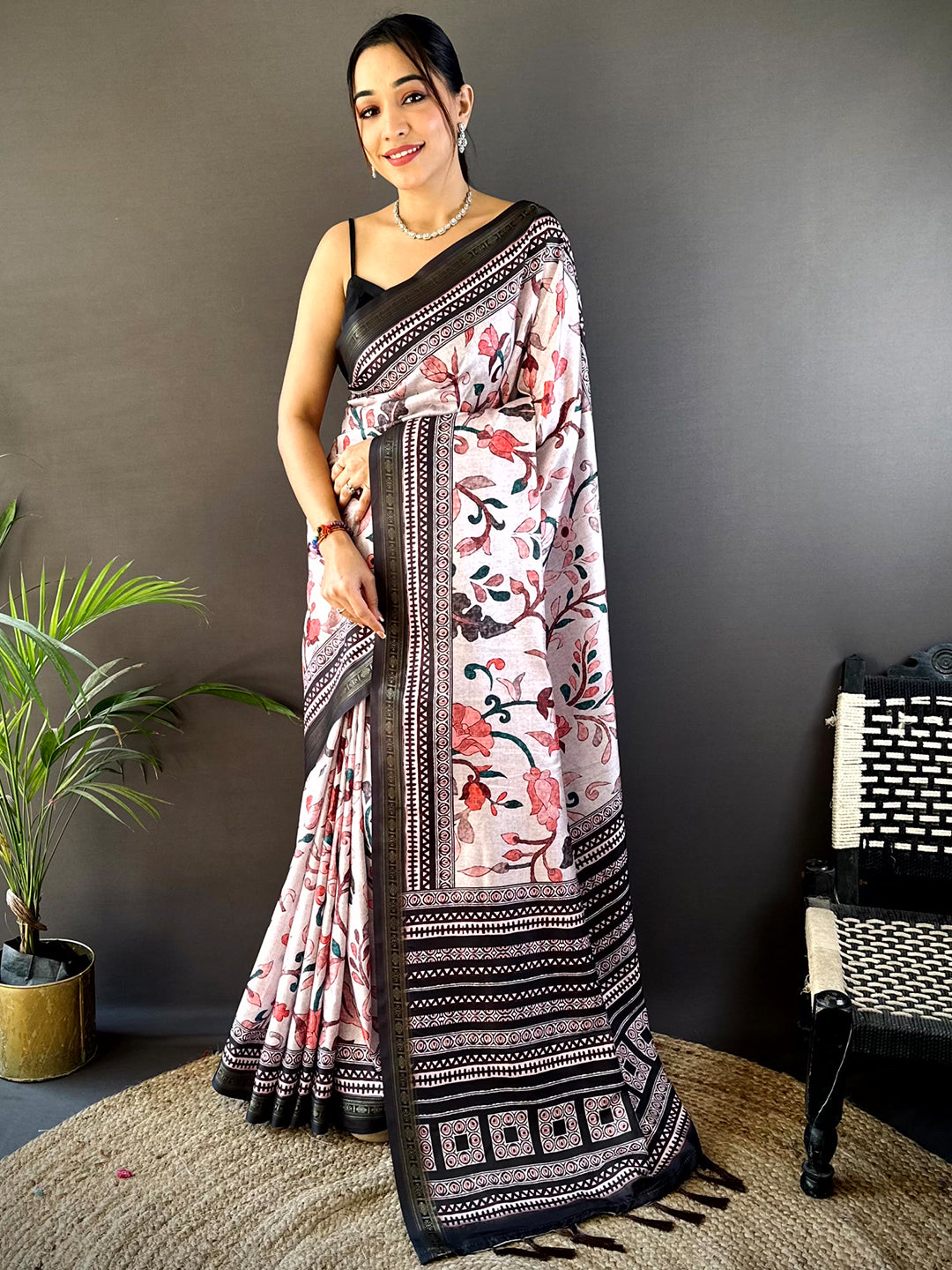 Off White Soft Silk Kalamkari Print Saree