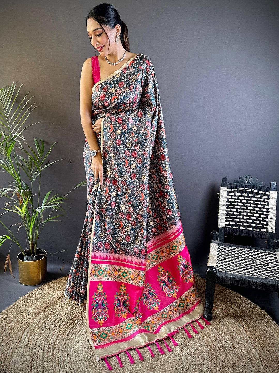 Grey Kalamkari Floral Print Gamthi Saree