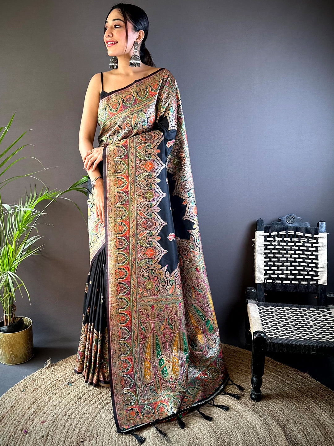 Black Ethnic Motif Silk Blend Saree