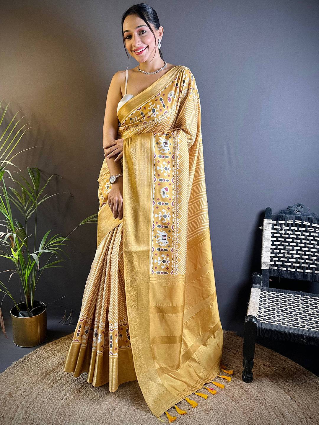 Lemon Yellow Zig Zag Kalamkari Kanchi Silk Saree