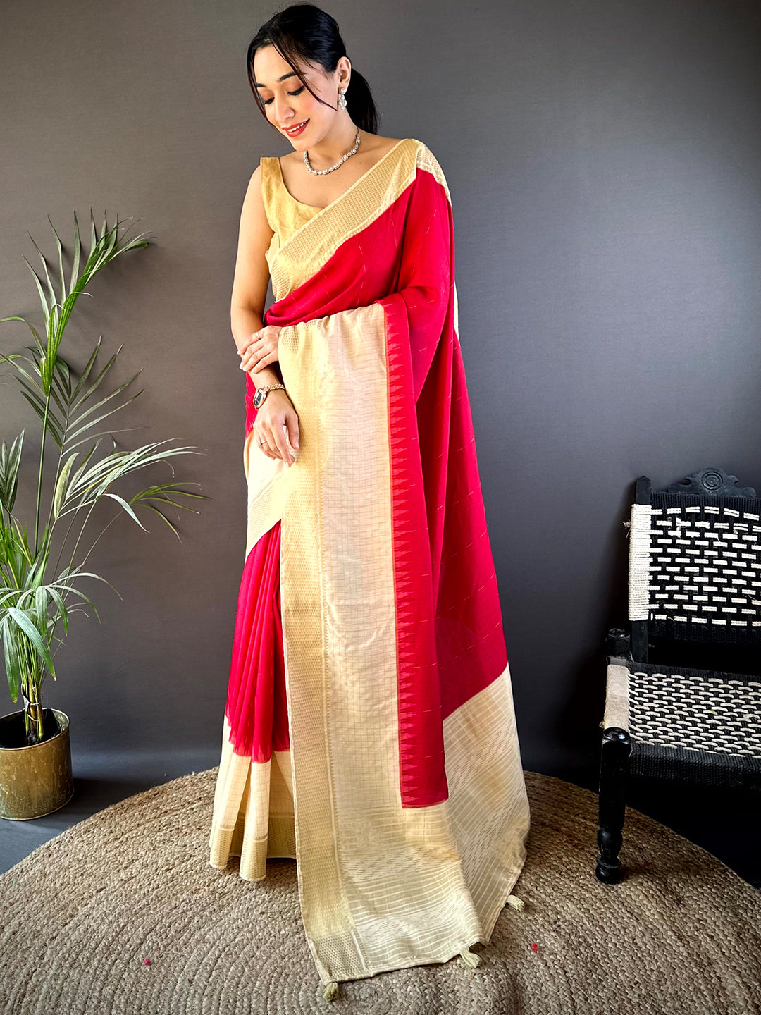 Red Zari Pallu Cotton Viscose Saree