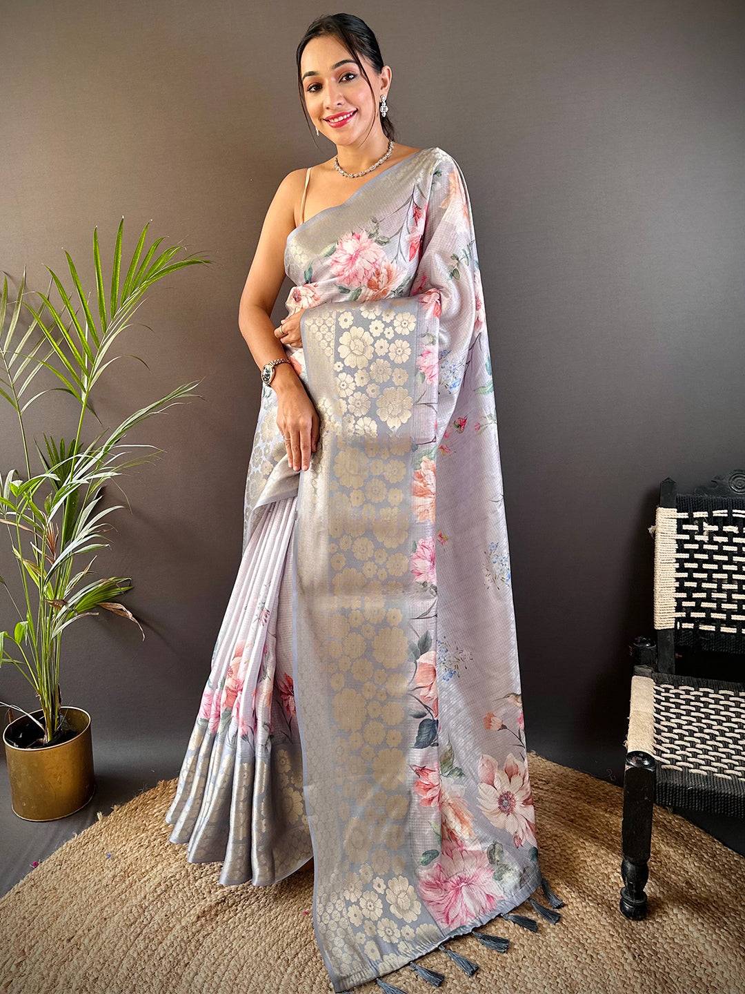 Grey Kota Doriya Zari Floral Kanchi Border Saree