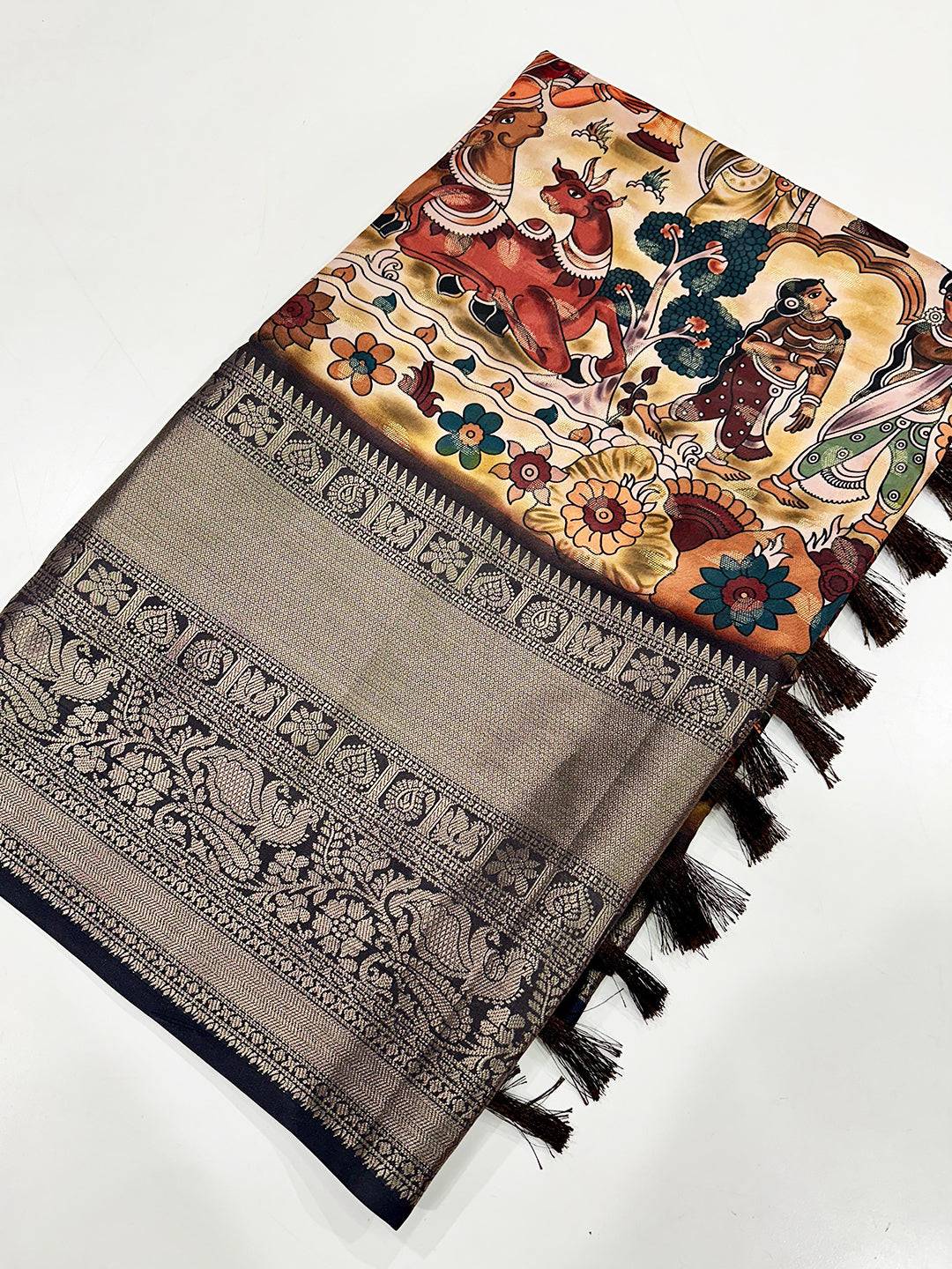 Folded Heritage Bloom Kalamkari Silk Saree with design