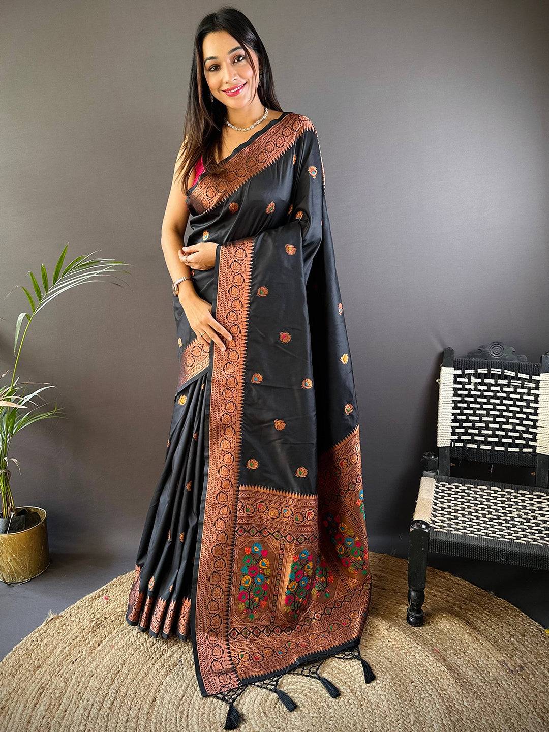 Black Soft Silk Coppar Zari Weaving Saree