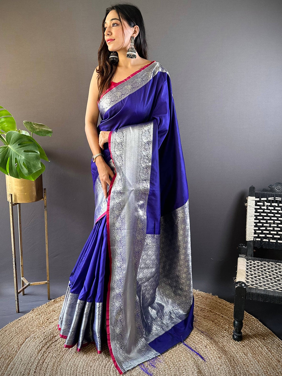 Soft Silk Woven Design Zari Kanchi Blend Banarasi Saree