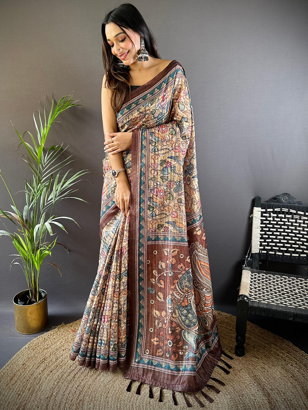 Beige Kalamkari Stripes Chanderi Saree