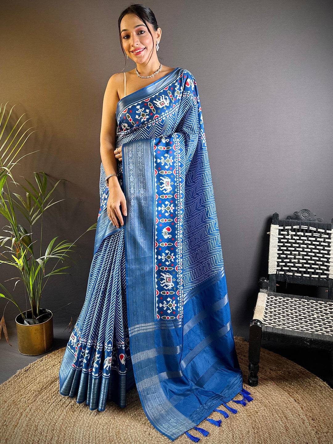 Azure Blue Zig Zag Kalamkari Kanchi Silk Saree