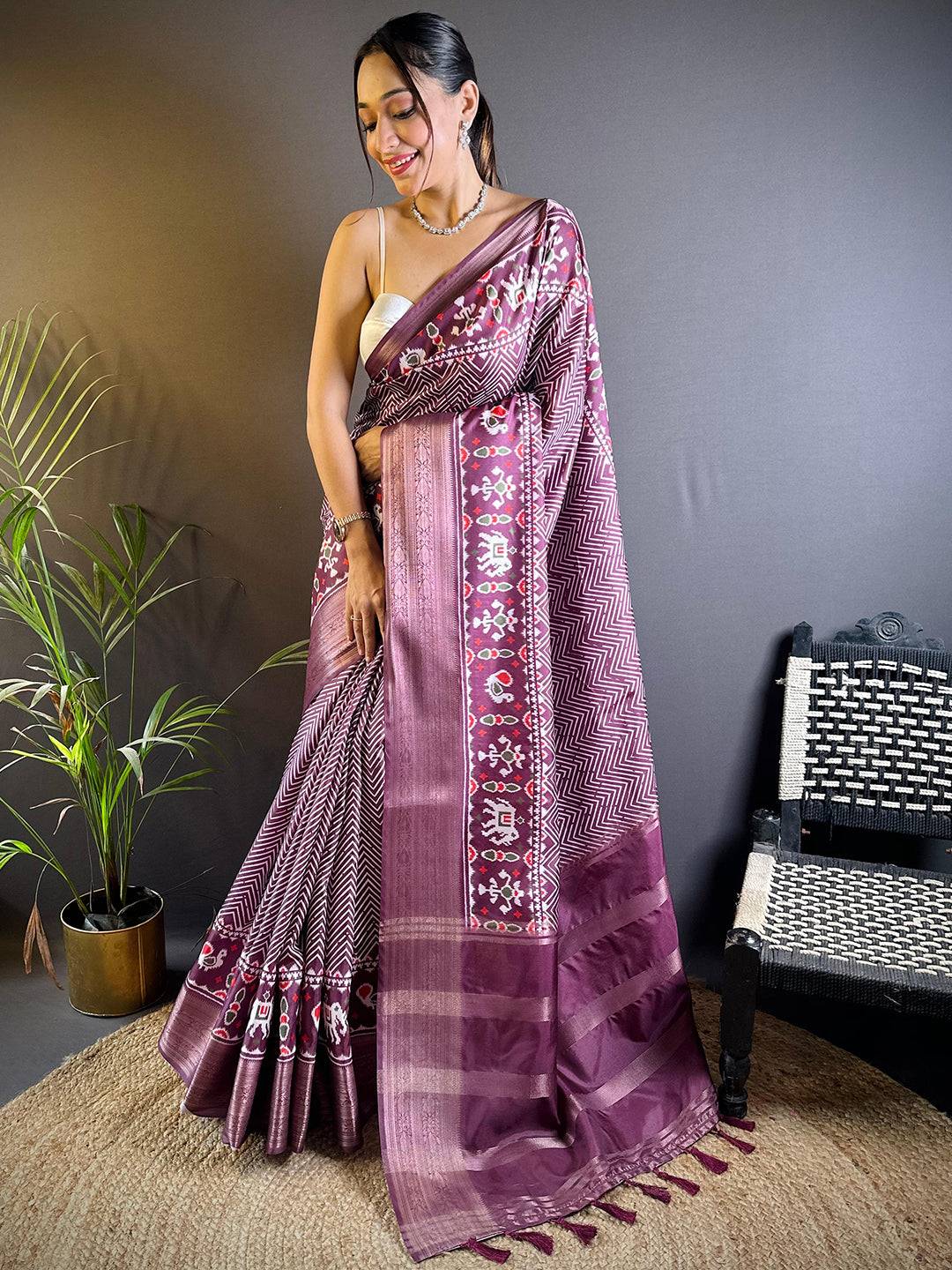 Dark Burgundy Zig Zag Kalamkari Kanchi Silk Saree