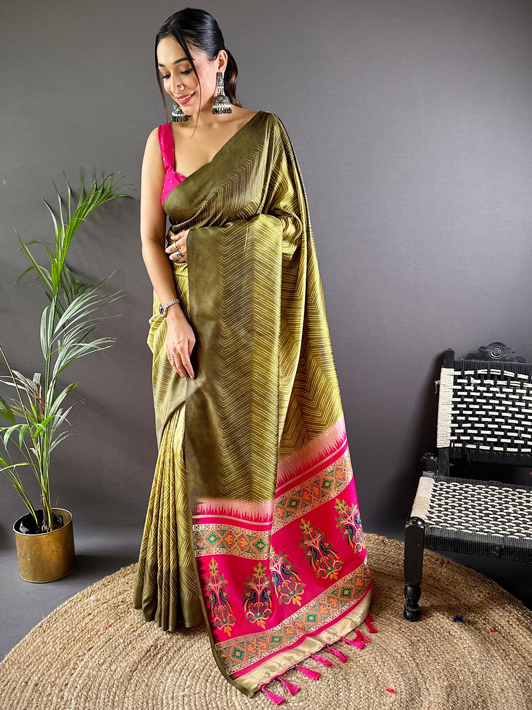 Olive Leheriya Gamthi Silk Sarees