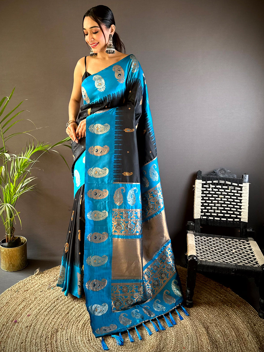 Balck Mango Butti Soft Silk Saree