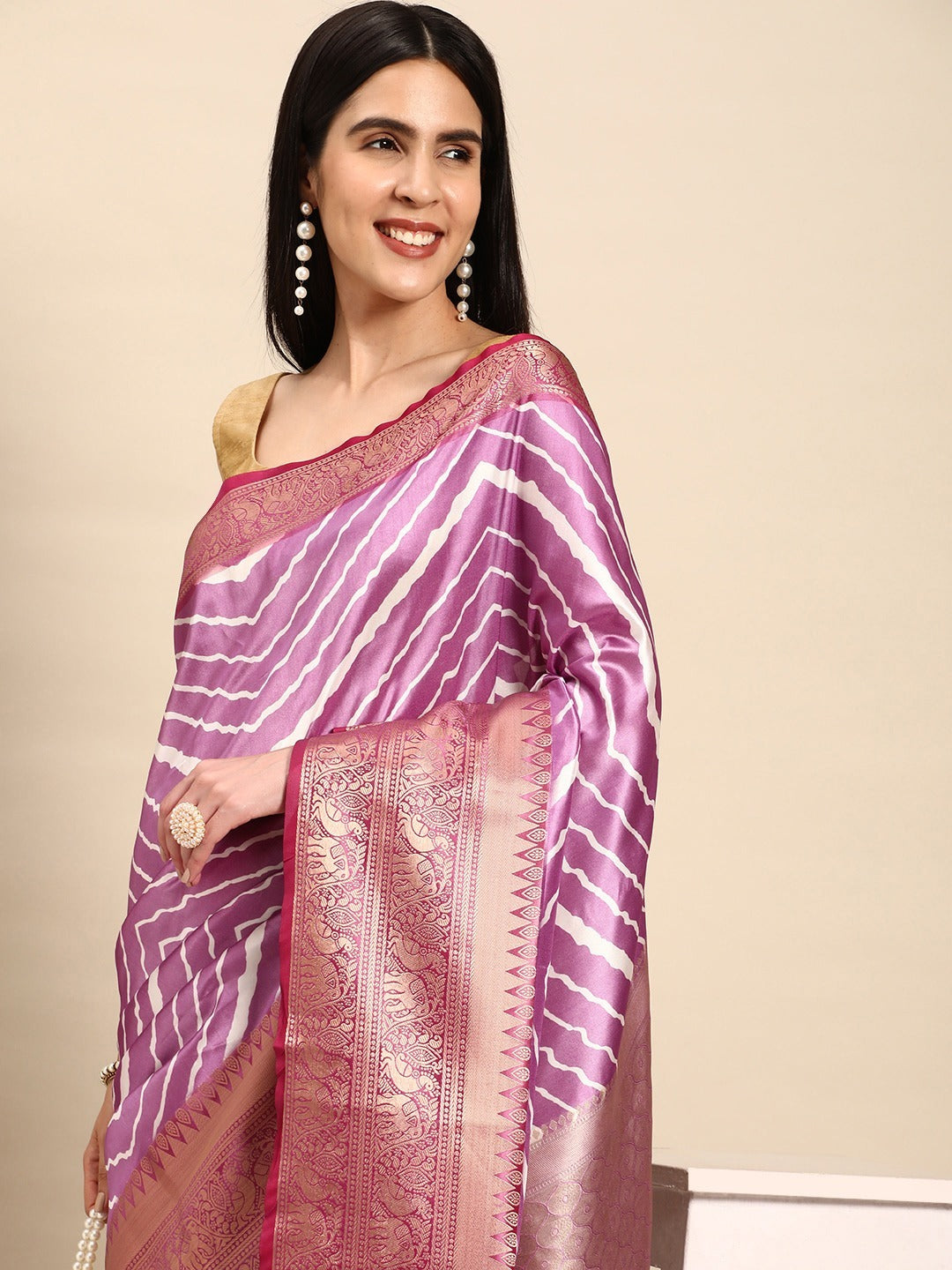  Zari Border Lehria Purple Colour Party Wear Saree