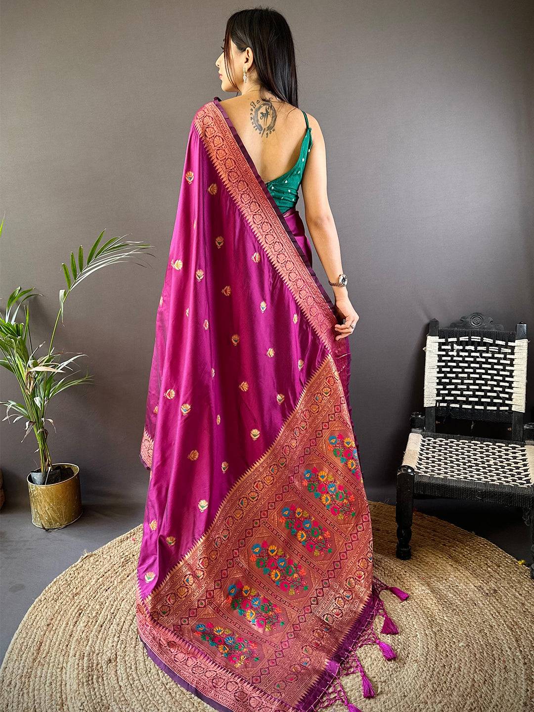 Pink Soft Silk Coppar Zari Weaving Saree