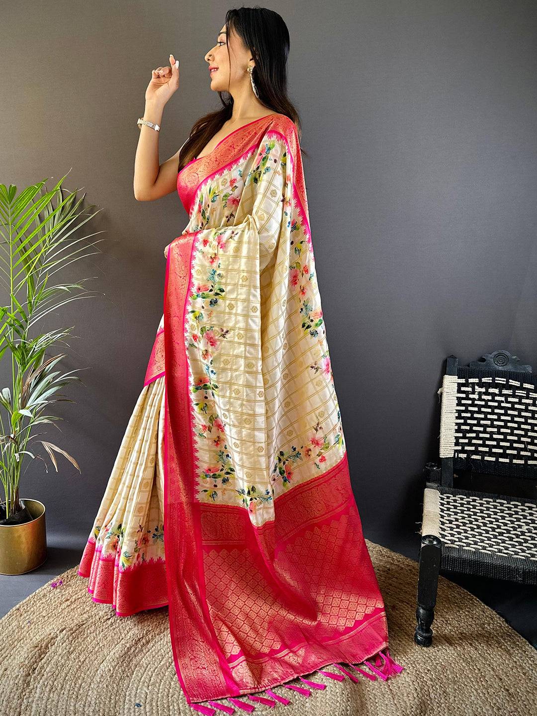 Pink Kovai Rettapet Border Digital Print Saree