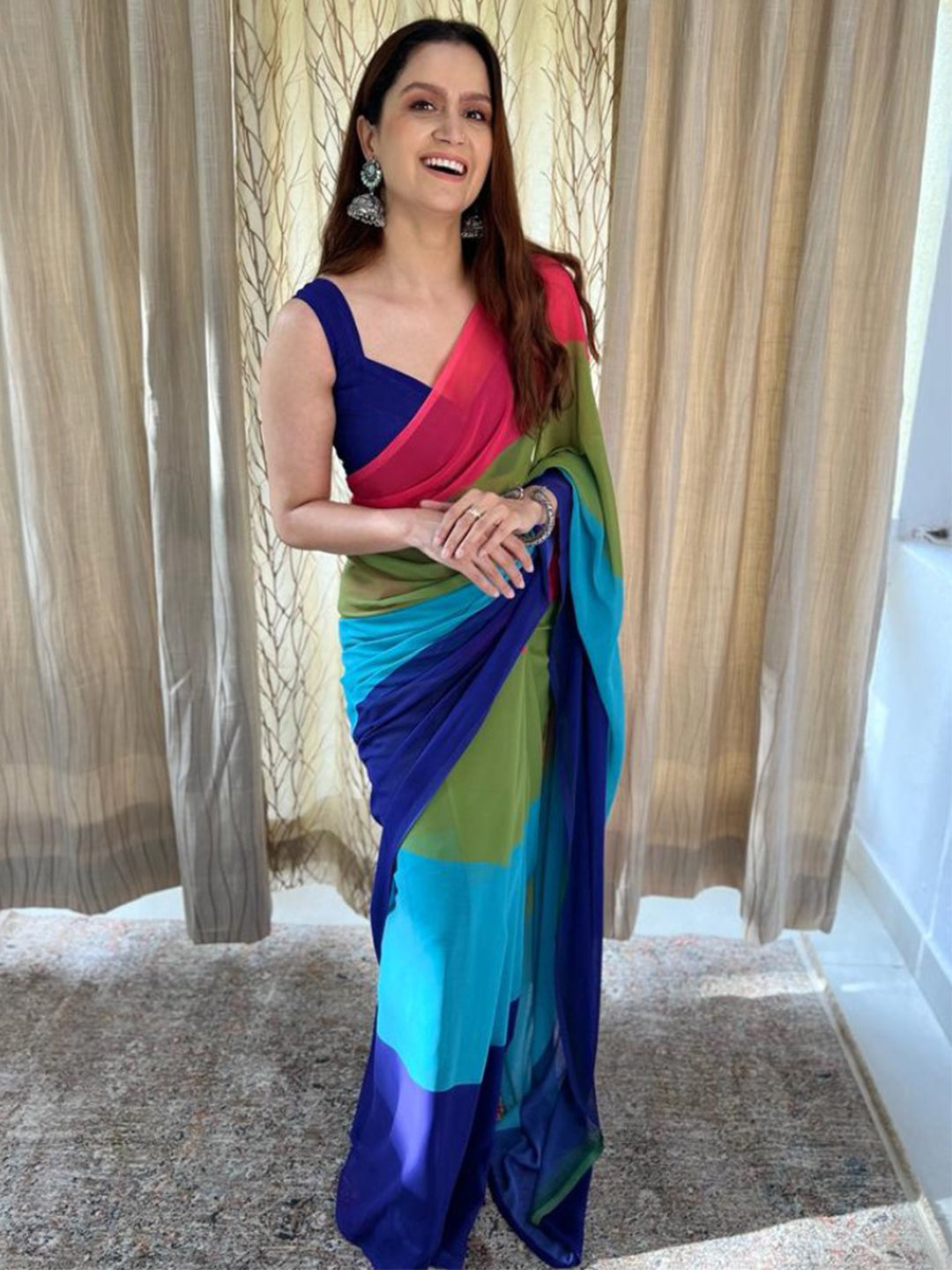 Soft Georgette Bollywood celebrity Wear Saree