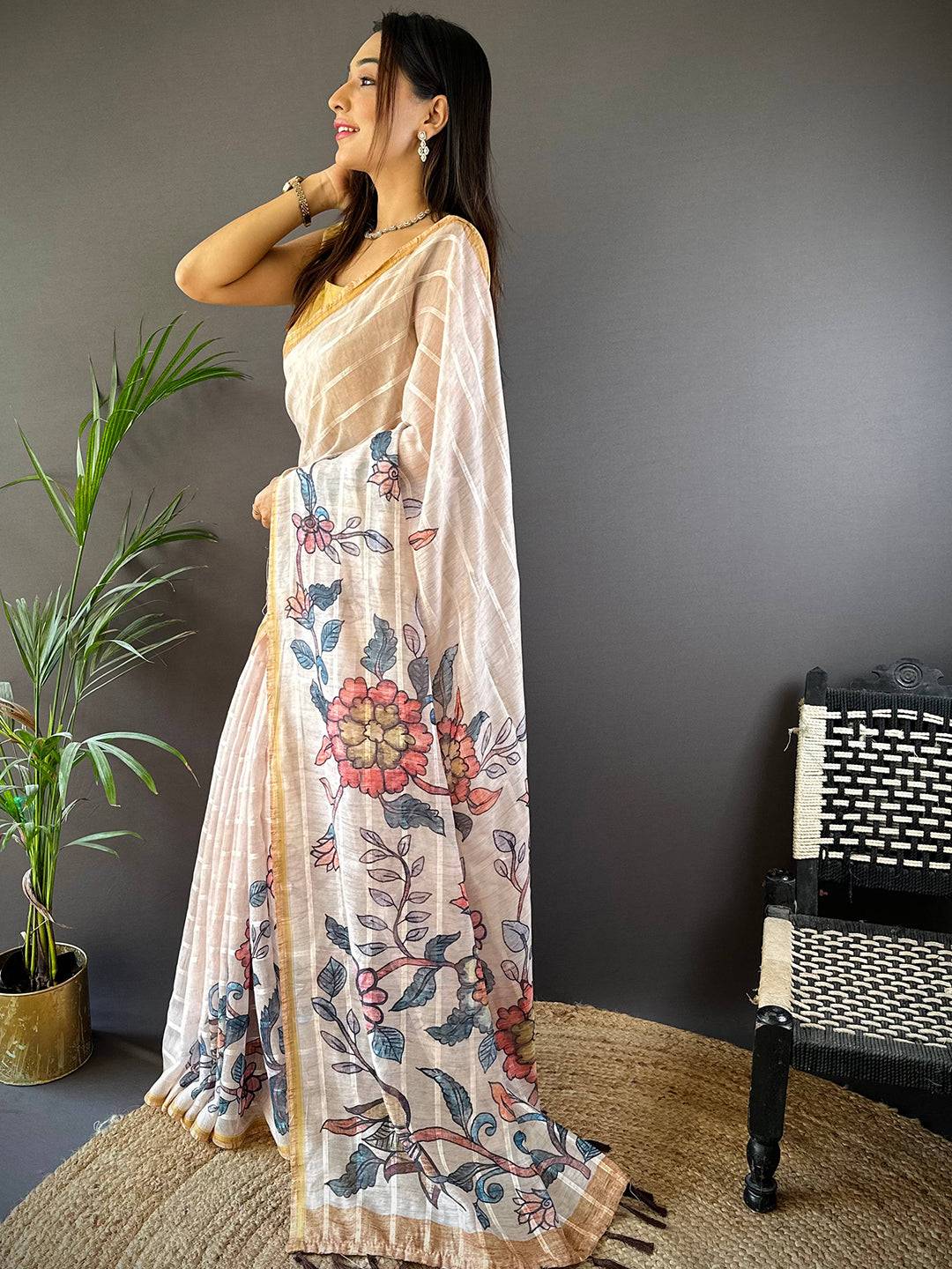 Floral Elegance Linen Chanderi Saree