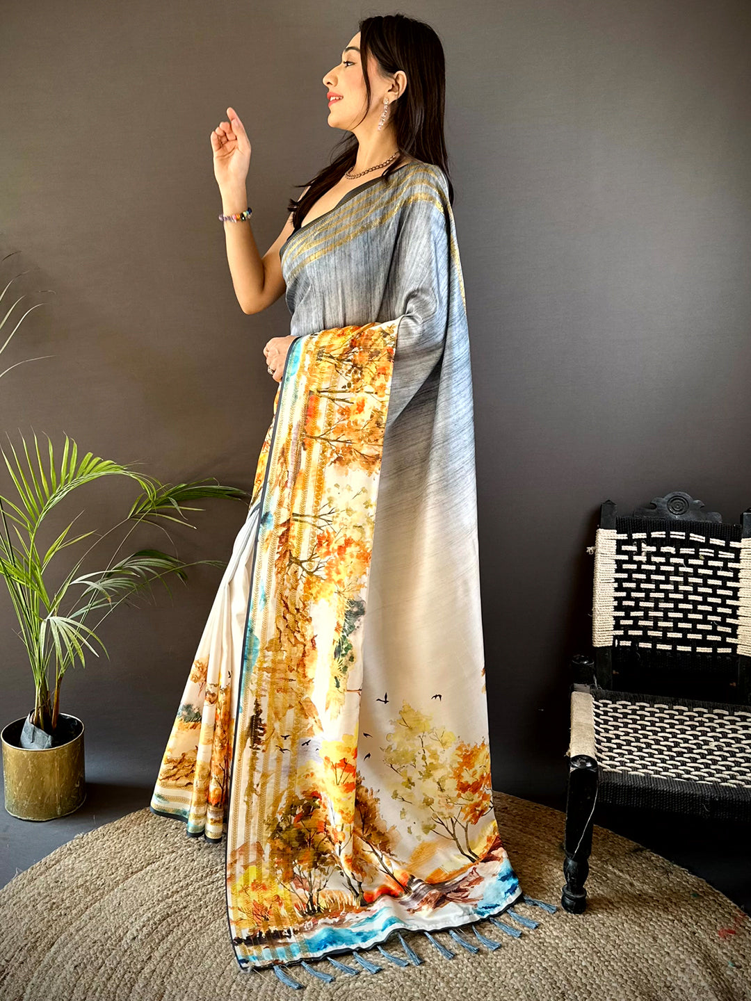 Grey Japanese Freehand Digital Print Saree