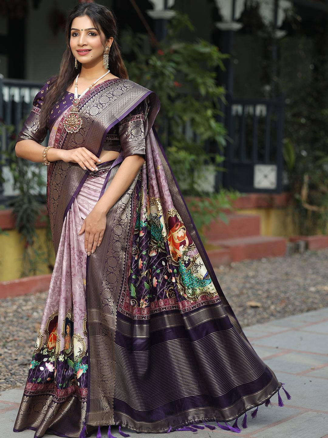 Stylish Pure Viscose Dola Silk Saree With Zari Weaving Pallu