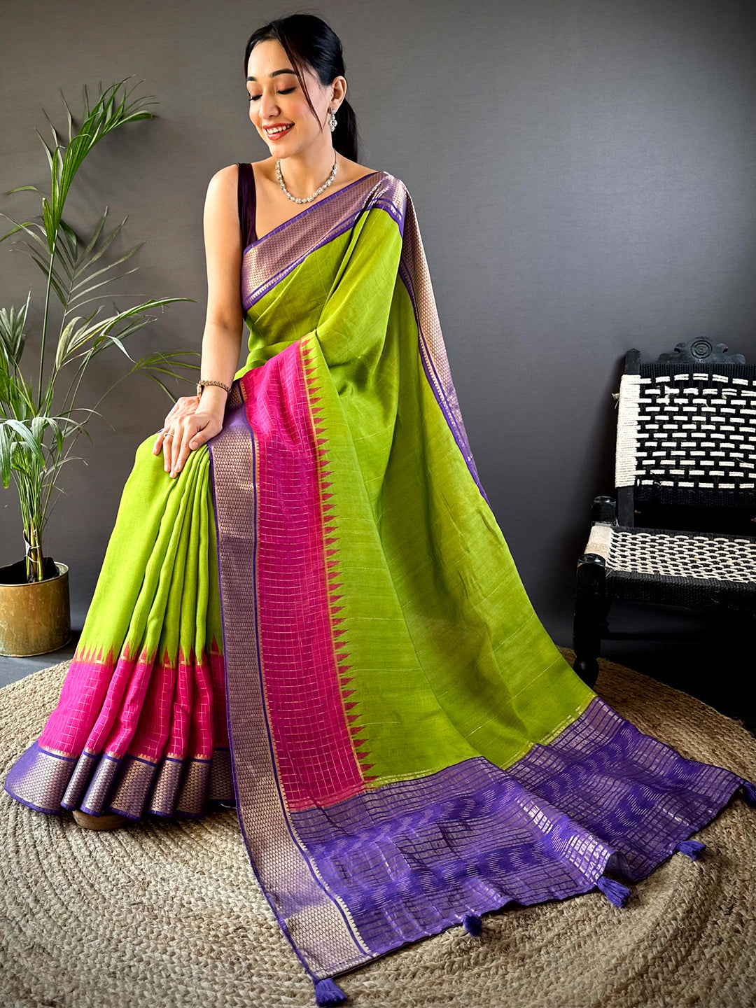 Volt Green Zari Pallu Cotton Viscose Saree