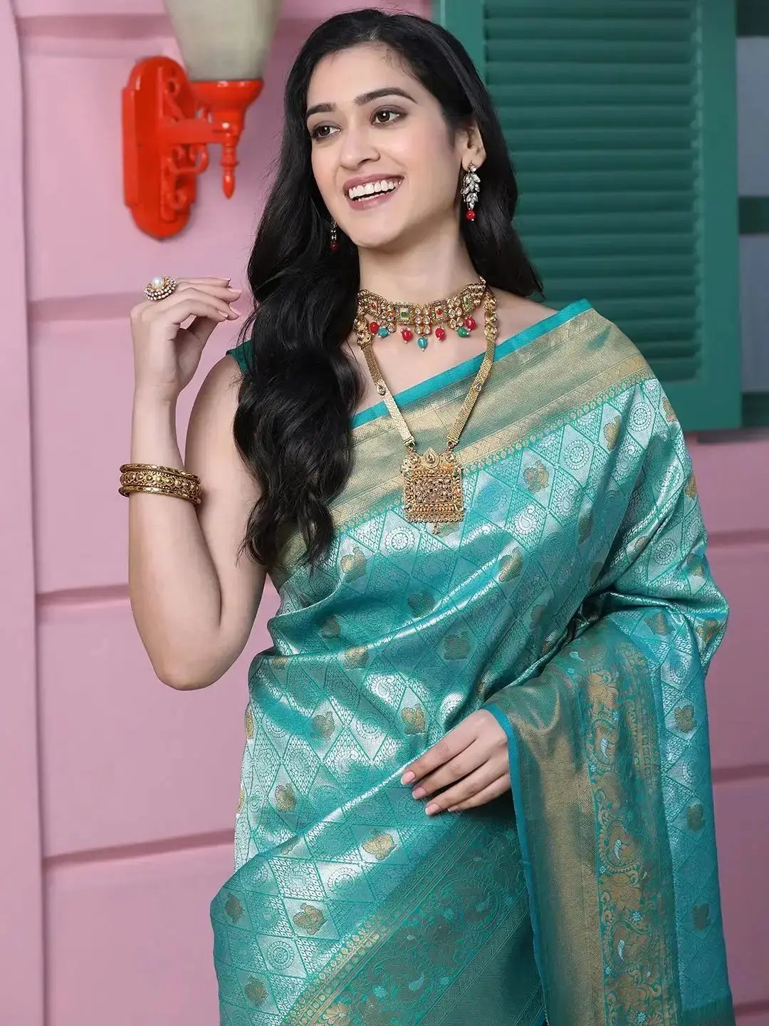 Kanjivaram Silk Saree With Zari Work 