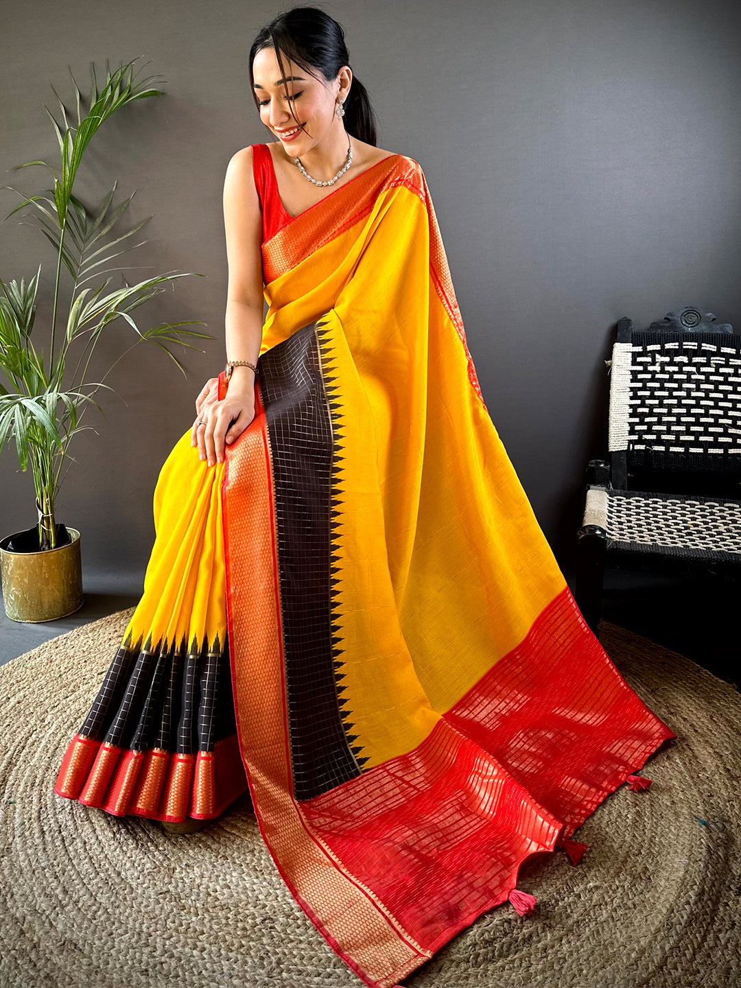 Yellow Zari Pallu Cotton Viscose Saree