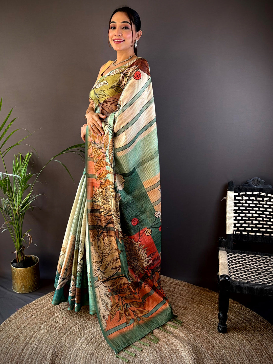 Turquoise Tussar Silk Floral Prints Saree