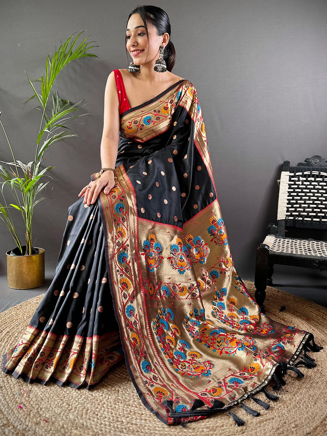 Black Colour Yevla Paithani Soft Silk Saree