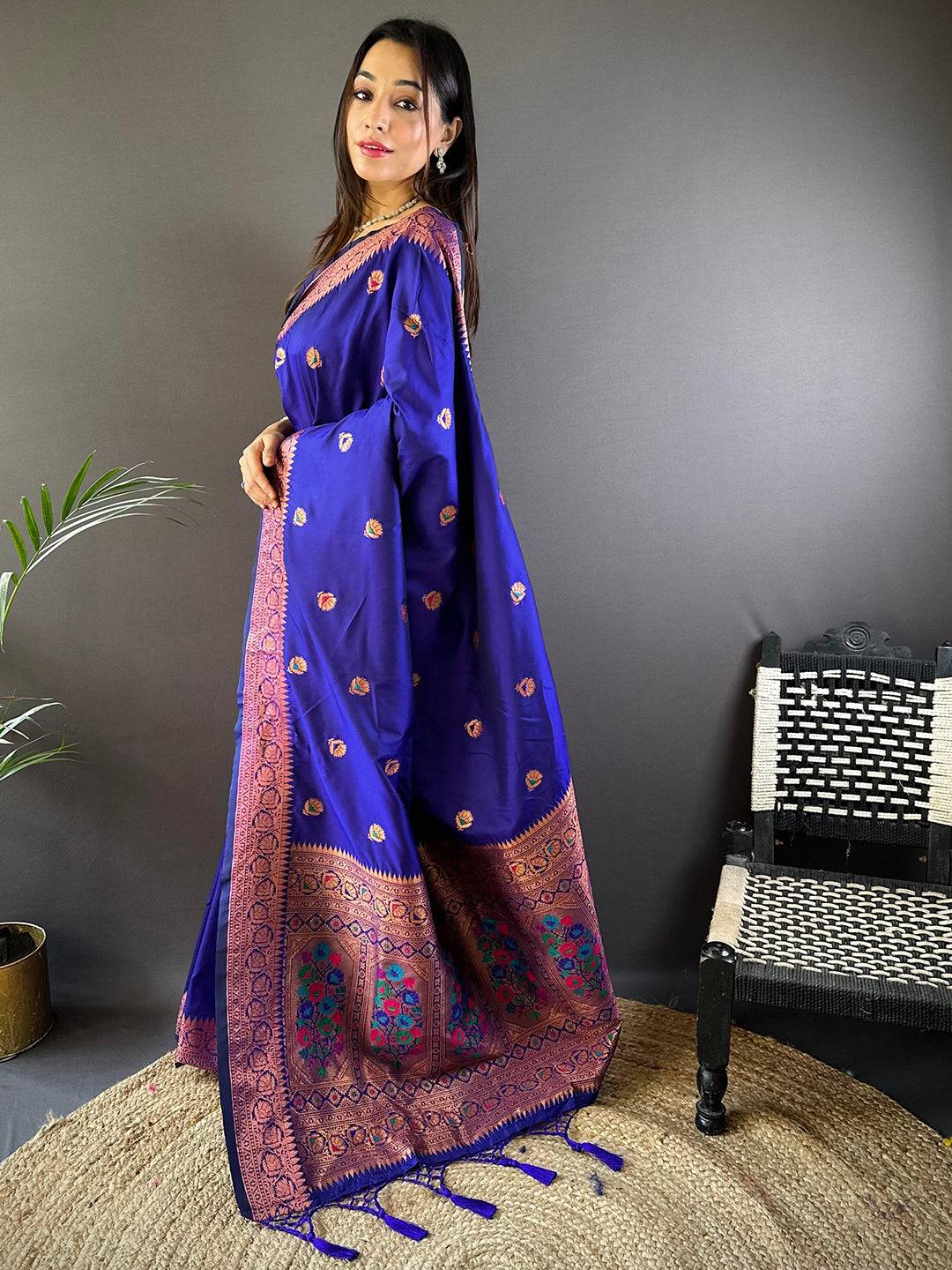 Purple Soft Silk Coppar Zari Weaving Saree