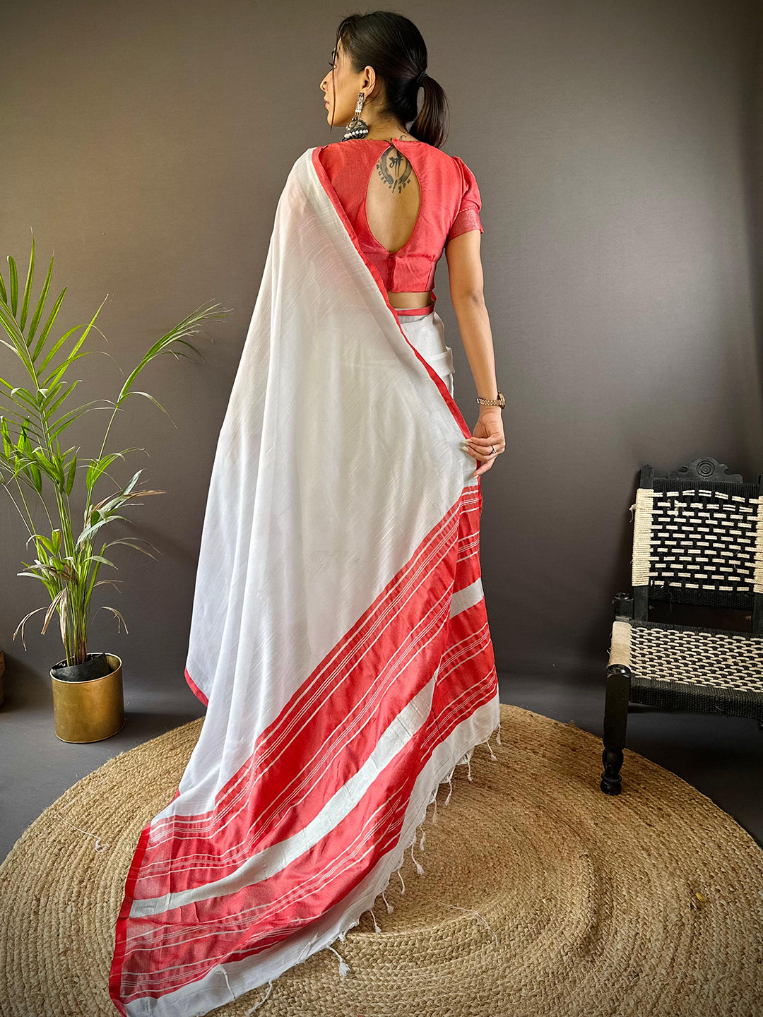 Bhagalpuri Linen Saree With Red Colour Small Patti