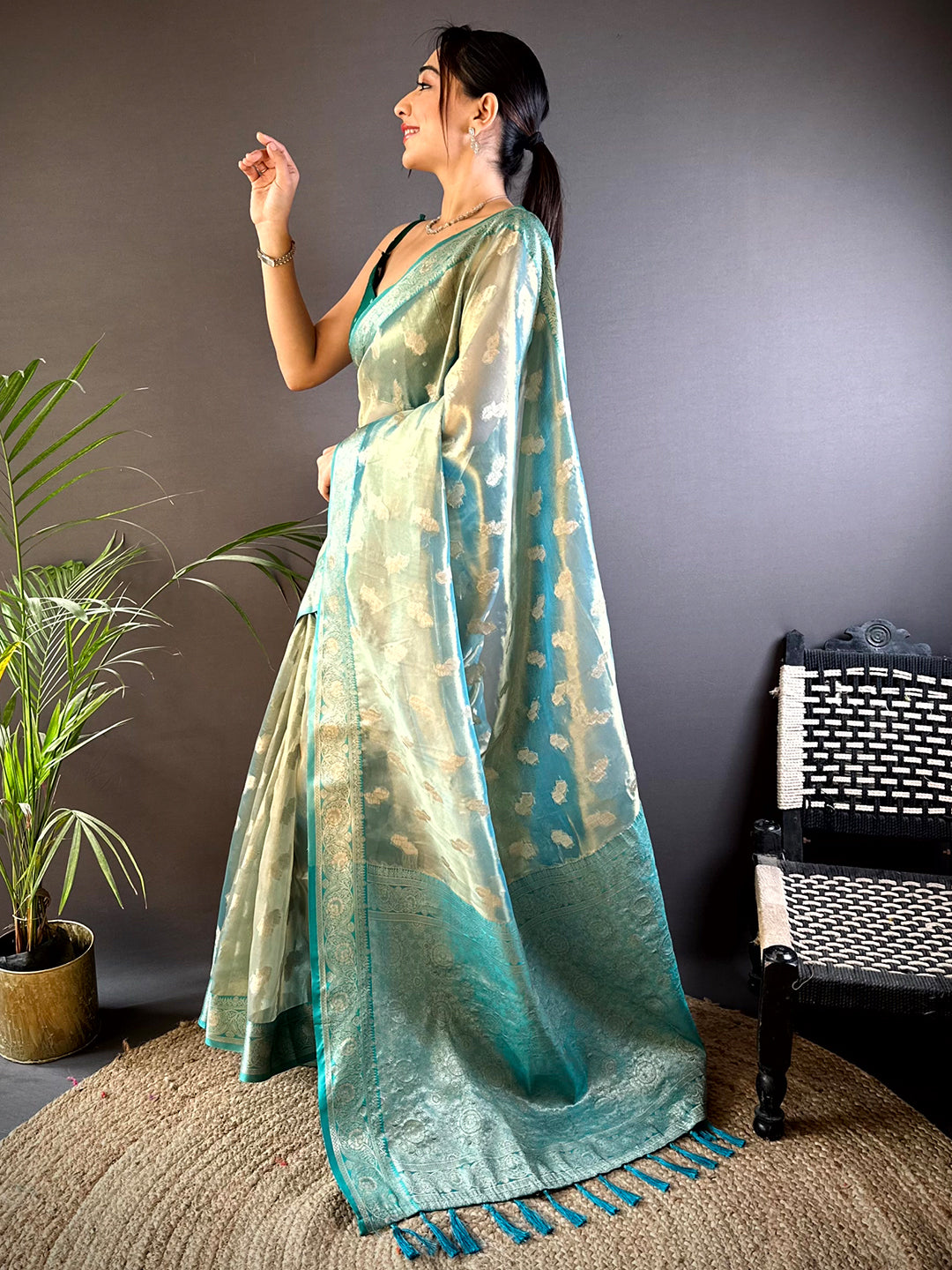 Elegant Teal Kora Tissue Saree