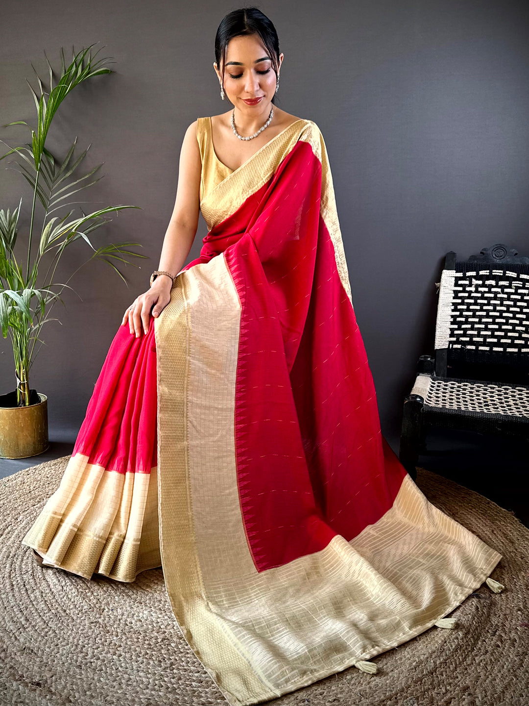 Red Zari Pallu Cotton Viscose Saree