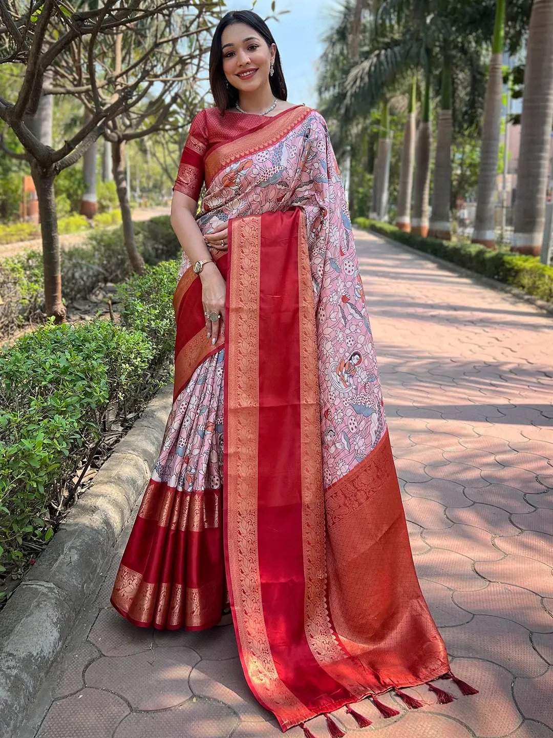 Beautiful Pink Colour Double Border Banarasi Silk Saree