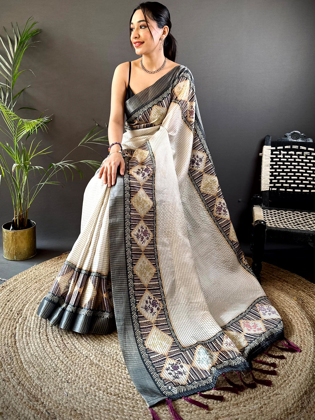 Grey Soft Silk Floral Digital Saree