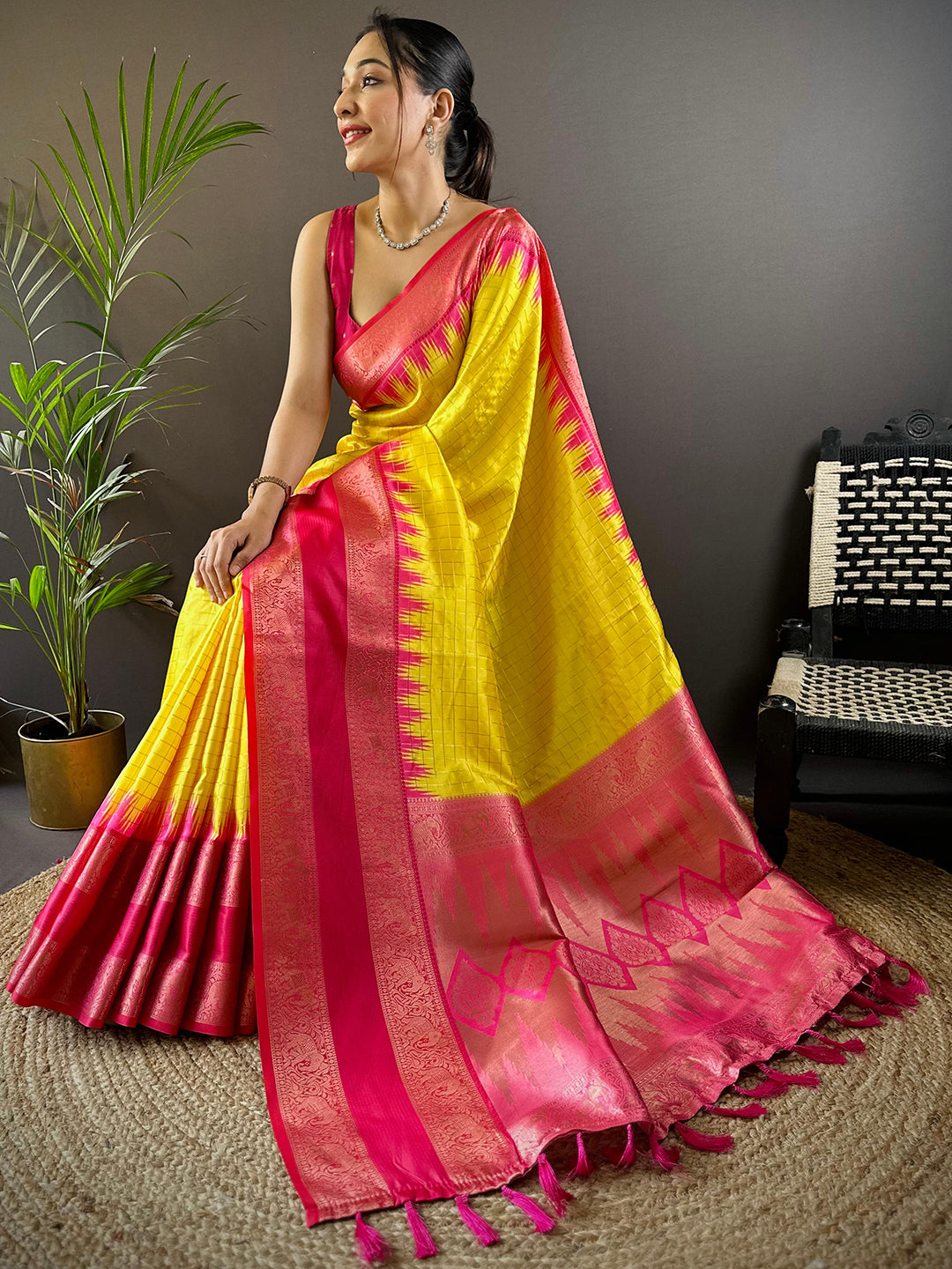 Soft Silk Gadwal Zari Weaving Saree