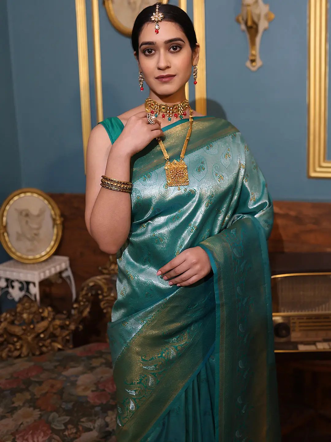 Kanjivaram Silk Saree With Zari Work