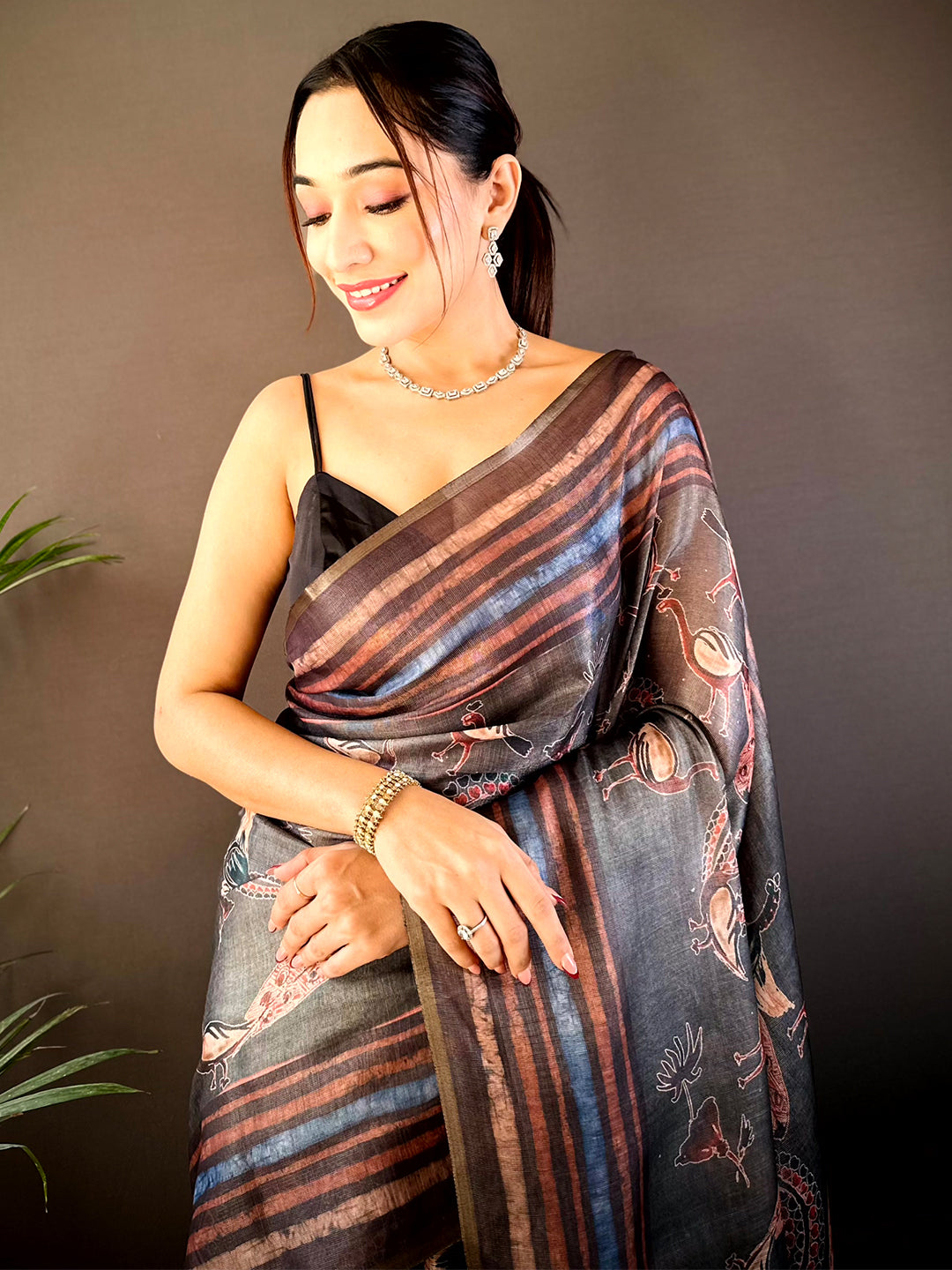 Grey Chanderi Floral Kalamkari Digital Print Saree