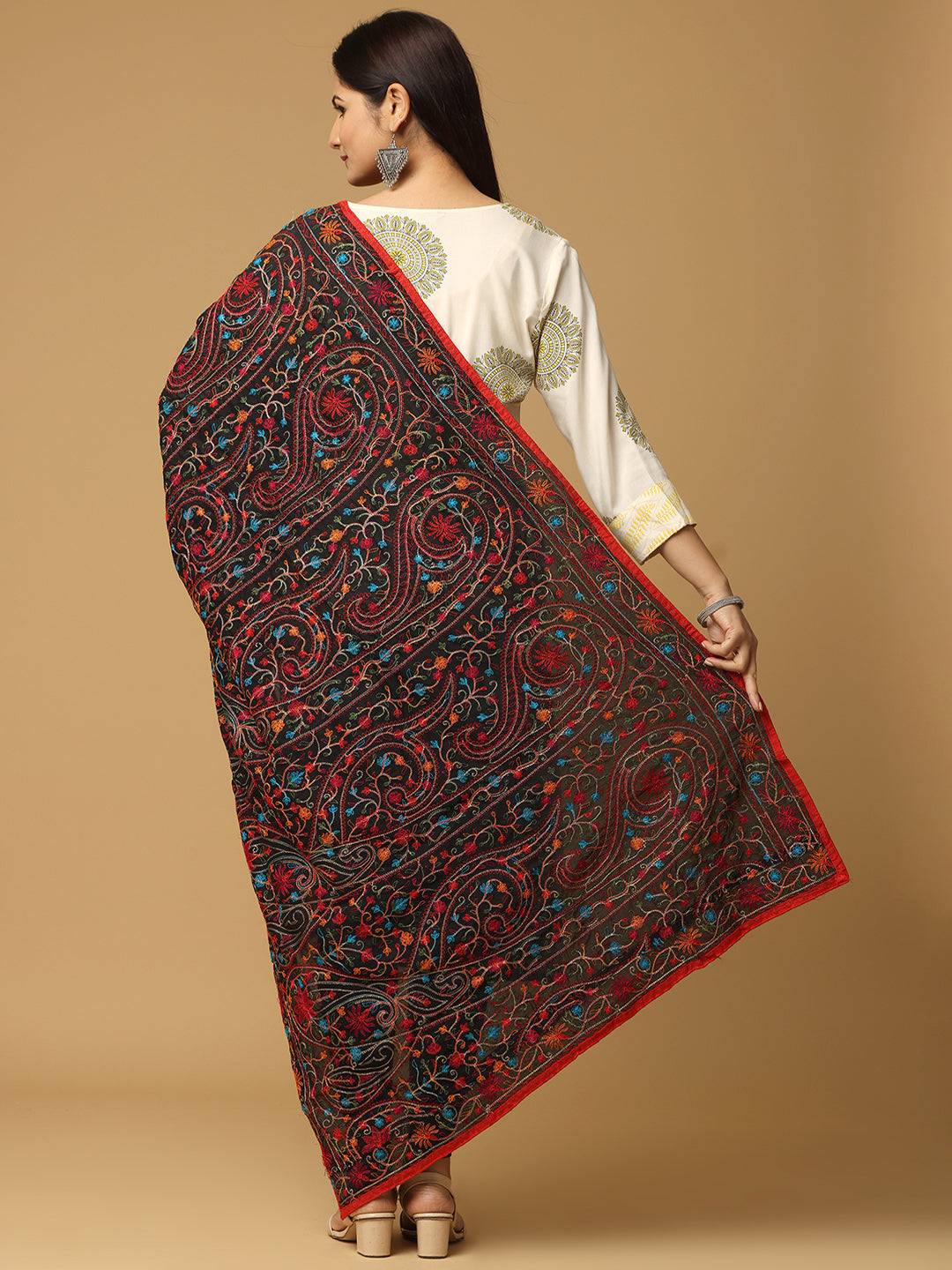 Back view of black dupatta with intricate pashmina embroidery