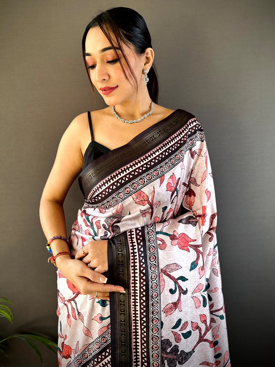 Off White Soft Silk Kalamkari Print Saree