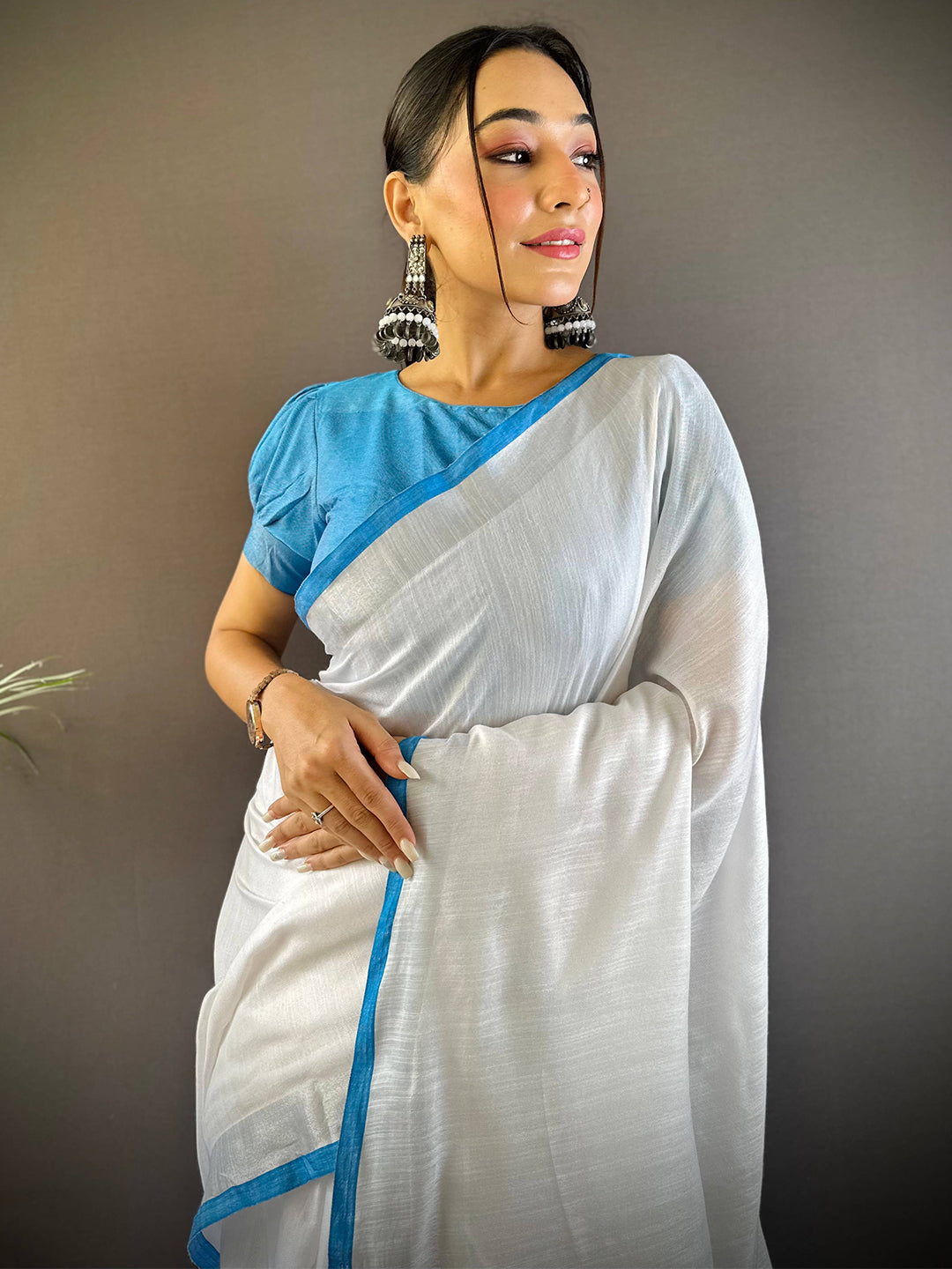 Bhagalpuri Linen Saree With Blue Small Patti