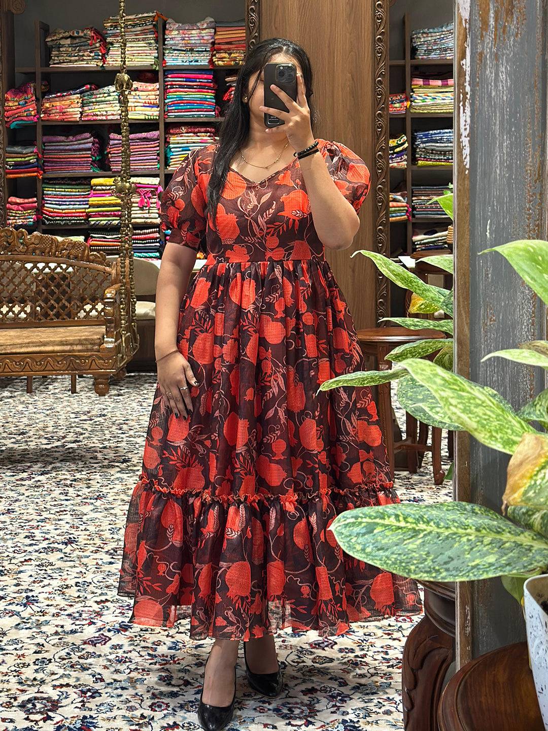 Charming Scarlet Bloom Floral Kota Midi dress in store