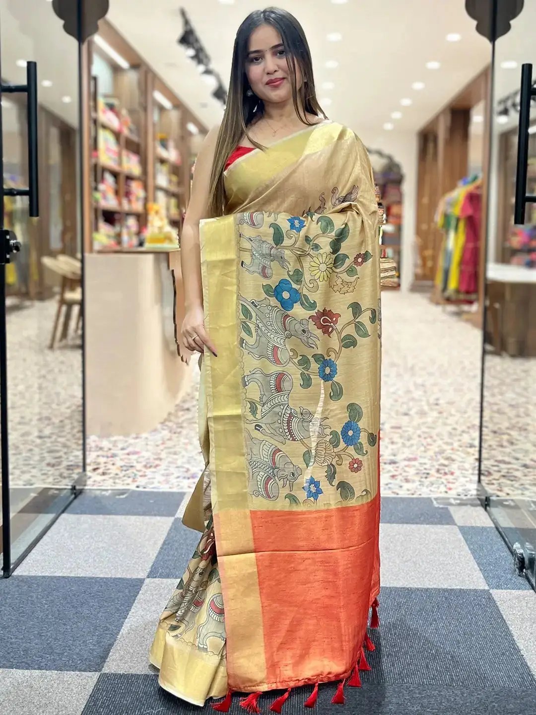 Stylish Pen Kalamkari Linen Tissue Soft Saree with floral patterns