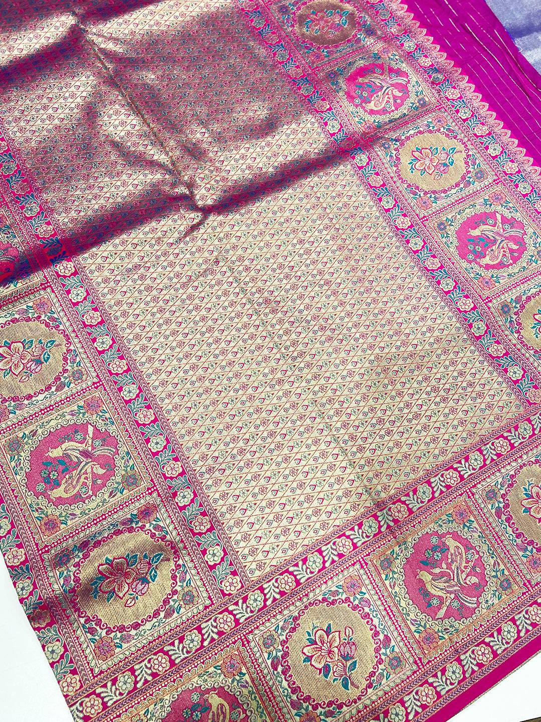 Detailed border design on Dharmavaram Silk Saree