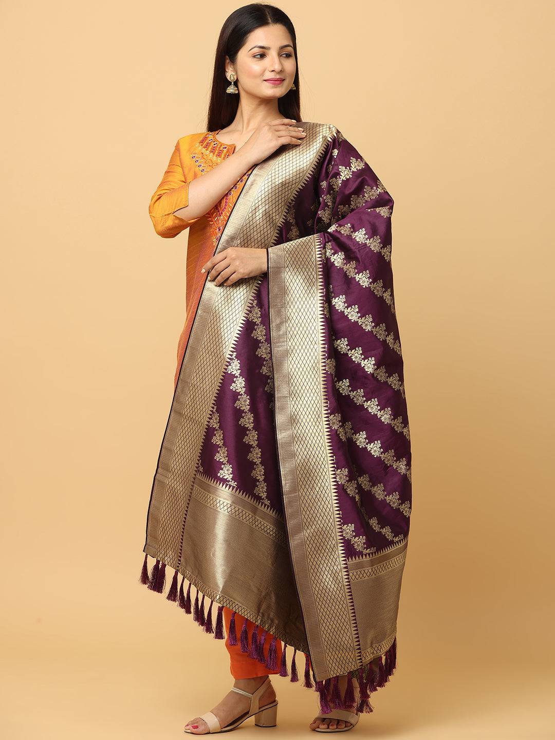 Model showcasing wine colour woven dupatta