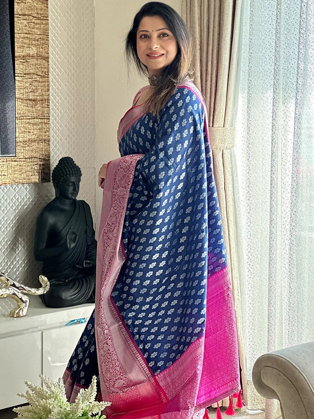 Side view of Blue Banarasi Katan Silk Saree with pink border