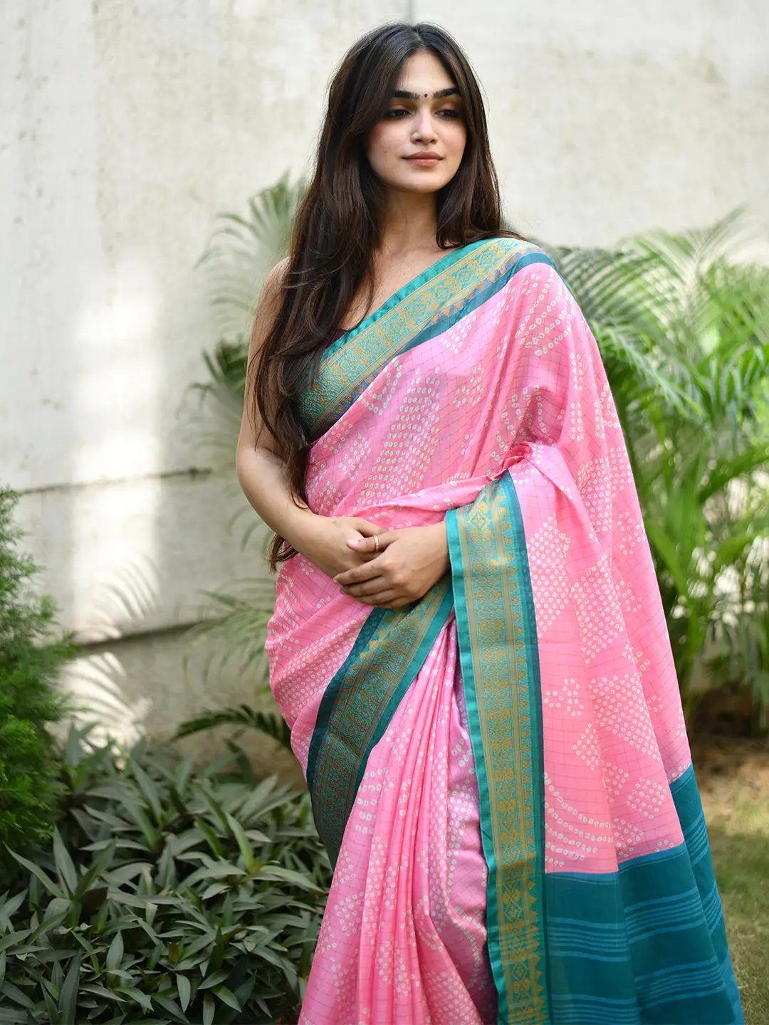 Buy Fire Red Bandhani Saree online-Karagiri