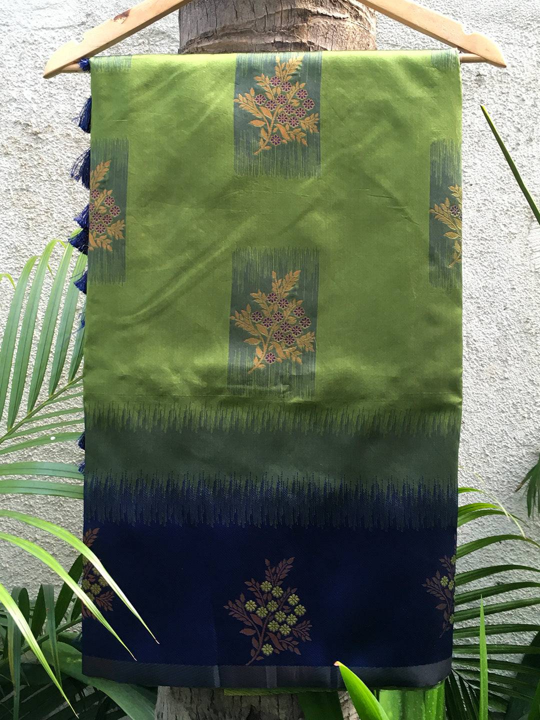 Close-up of Forest Green Sami Banarasi Tussar Silk Saree fabric